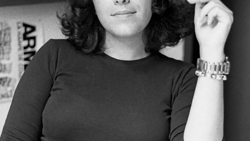 Η Marjane Satrapi πέθανε στα 56 και αφήνει πίσω της ένα έργο-σύμβολο
