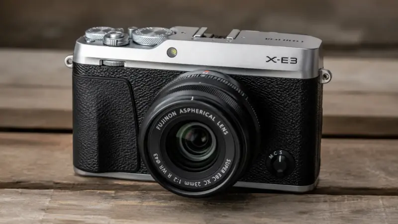 Νέο firmware για Fujifilm X-H1 και X-E3 με κρίσιμη διόρθωση