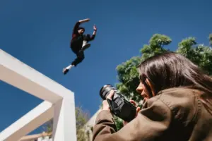 Η Canon ξεκλειδώνει σημαντικές λειτουργίες στις EOS R6 V και R6 Mark III