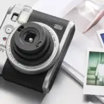 Fujifilm instax mini 99 Silver σε ασημί χρώμα