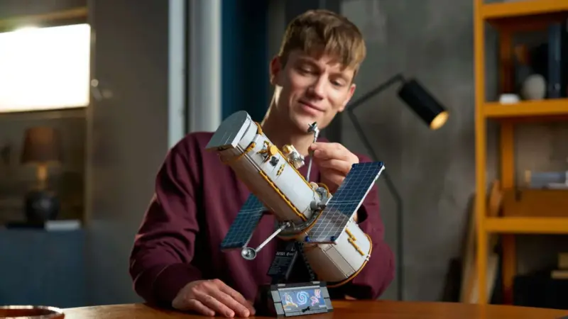 Το Hubble γίνεται LEGO και τιμά τις εικόνες που άλλαξαν την αστρονομία