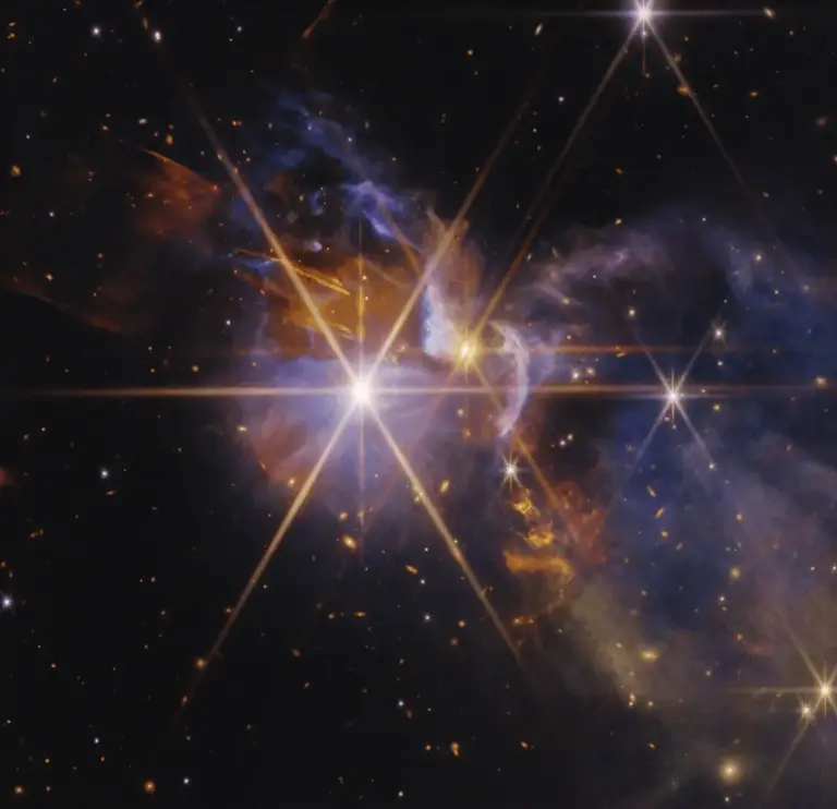 Η NASA αποκαλύπτει νέα εικόνα γέννησης άστρων