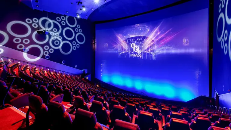 Γιατί όλοι μιλούν για το BFI IMAX και την «Οδύσσεια»