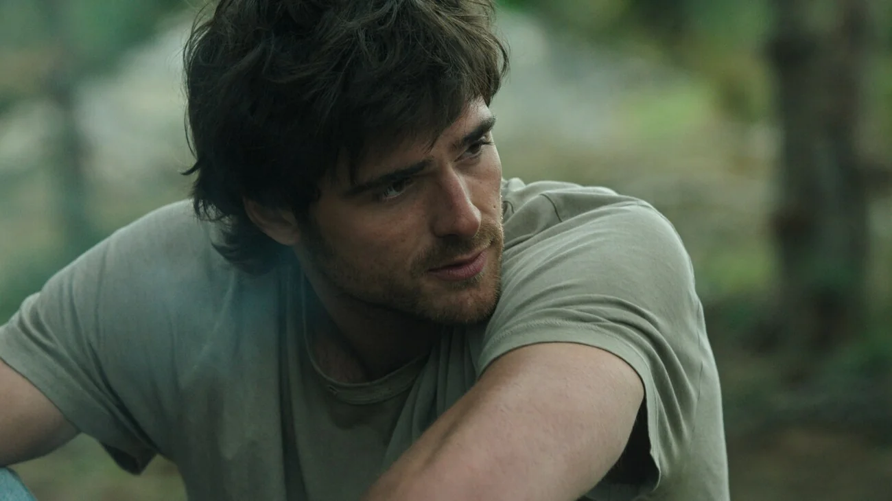 Jacob Elordi as Hig in The Dog Stars