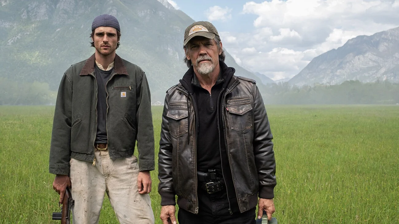Jacob Elordi and Josh Brolin as Hig and Bangley