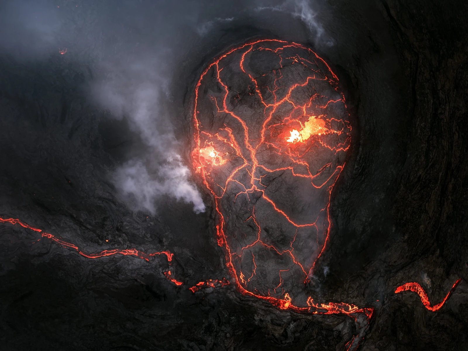 «Smoking Skull» — Daniel Viñé, Nature Photographer Of the Year στα IPA 2026