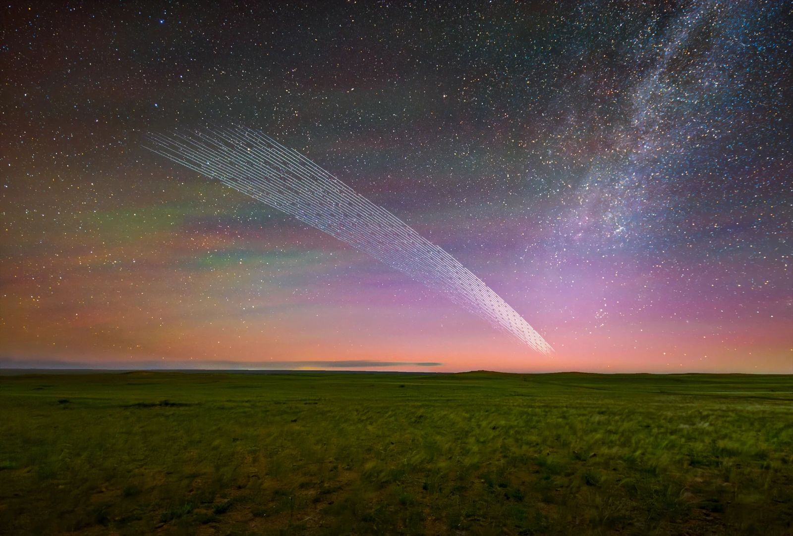 «Artifical Comet» – Kouyu Wang, 1η θέση στην κατηγορία The Impact of Light Pollution