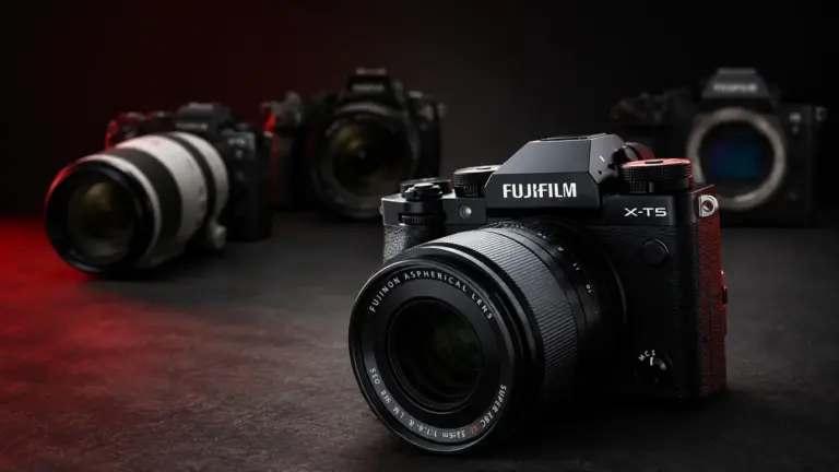Η Fujifilm πέρασε τη Nikon και ανέβηκε στην τρίτη θέση παγκοσμίως