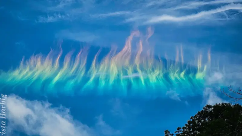 NASA Explains the Fire Rainbow Over West Virginia