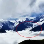 Κατάρρευση βράχου και παγετώνα στο Langtang Lirung του Νεπάλ όπως καταγράφηκε από drone