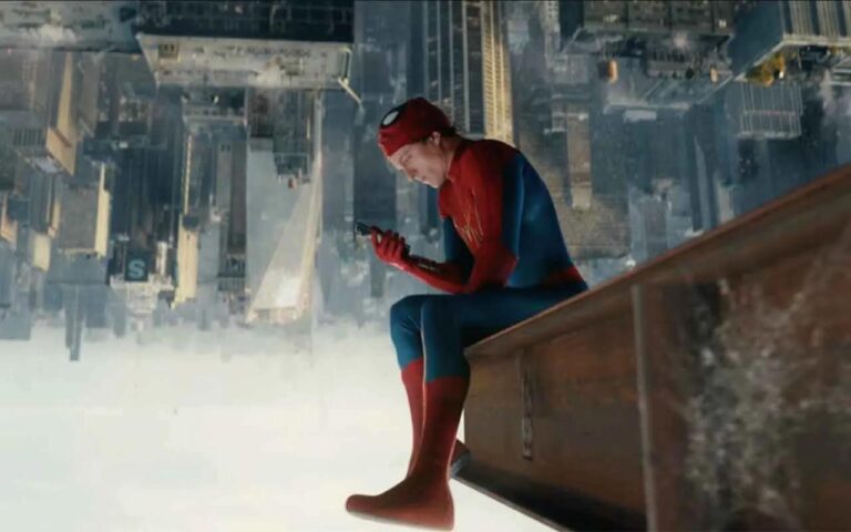 Ο Tom Holland ως Spider-Man στην ταινία Spider-Man: Brand New Day