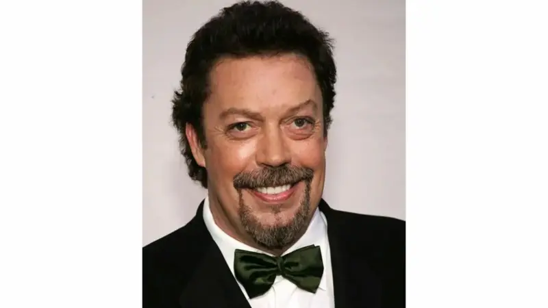 Πέθανε ο Tim Curry στα 80 — Ο θρυλικός ηθοποιός των Rocky Horror και IT
