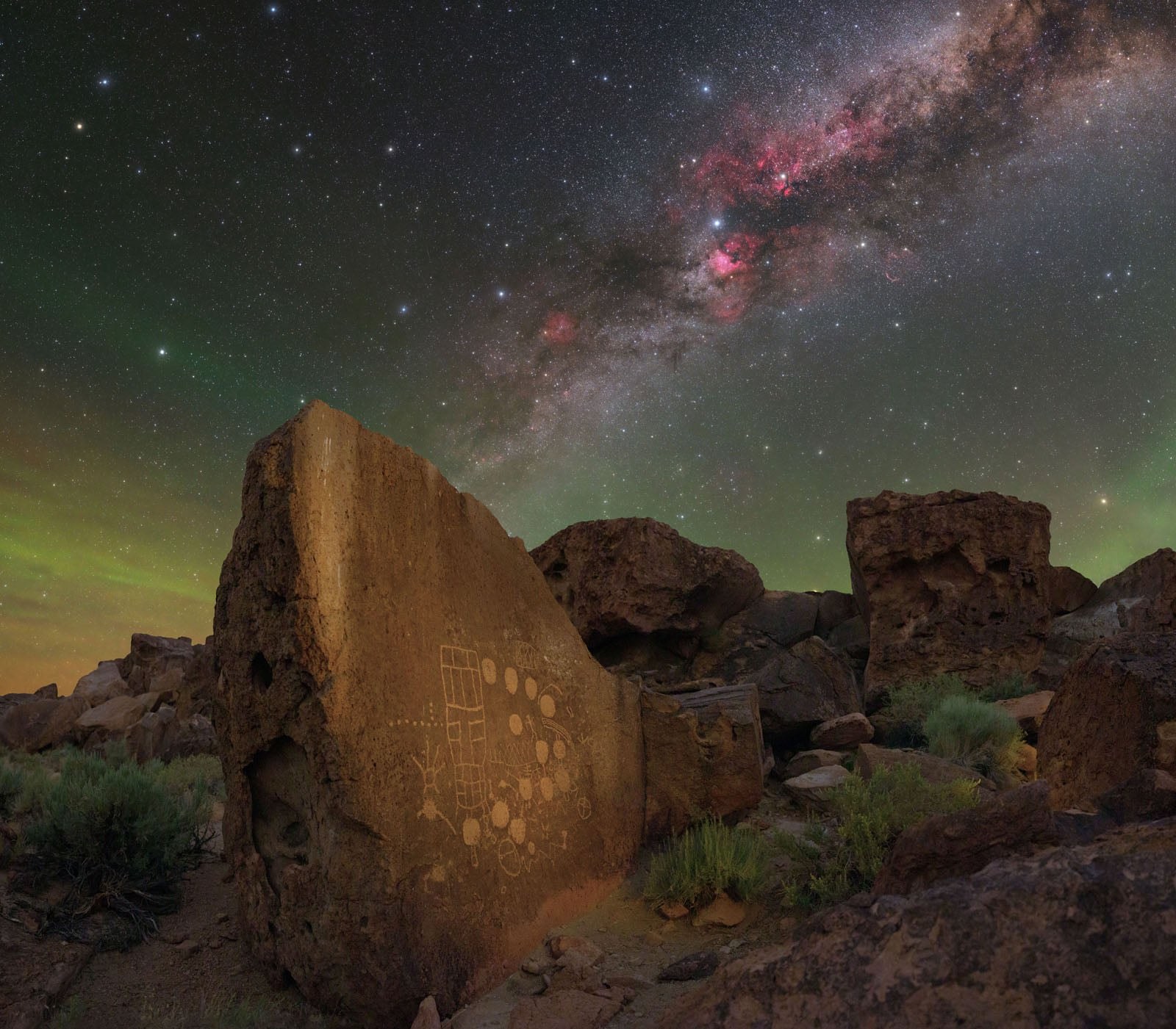 A Message from the Ancients του/της Max Inwood, Winner, Astronomy Photographer of the Year 2026