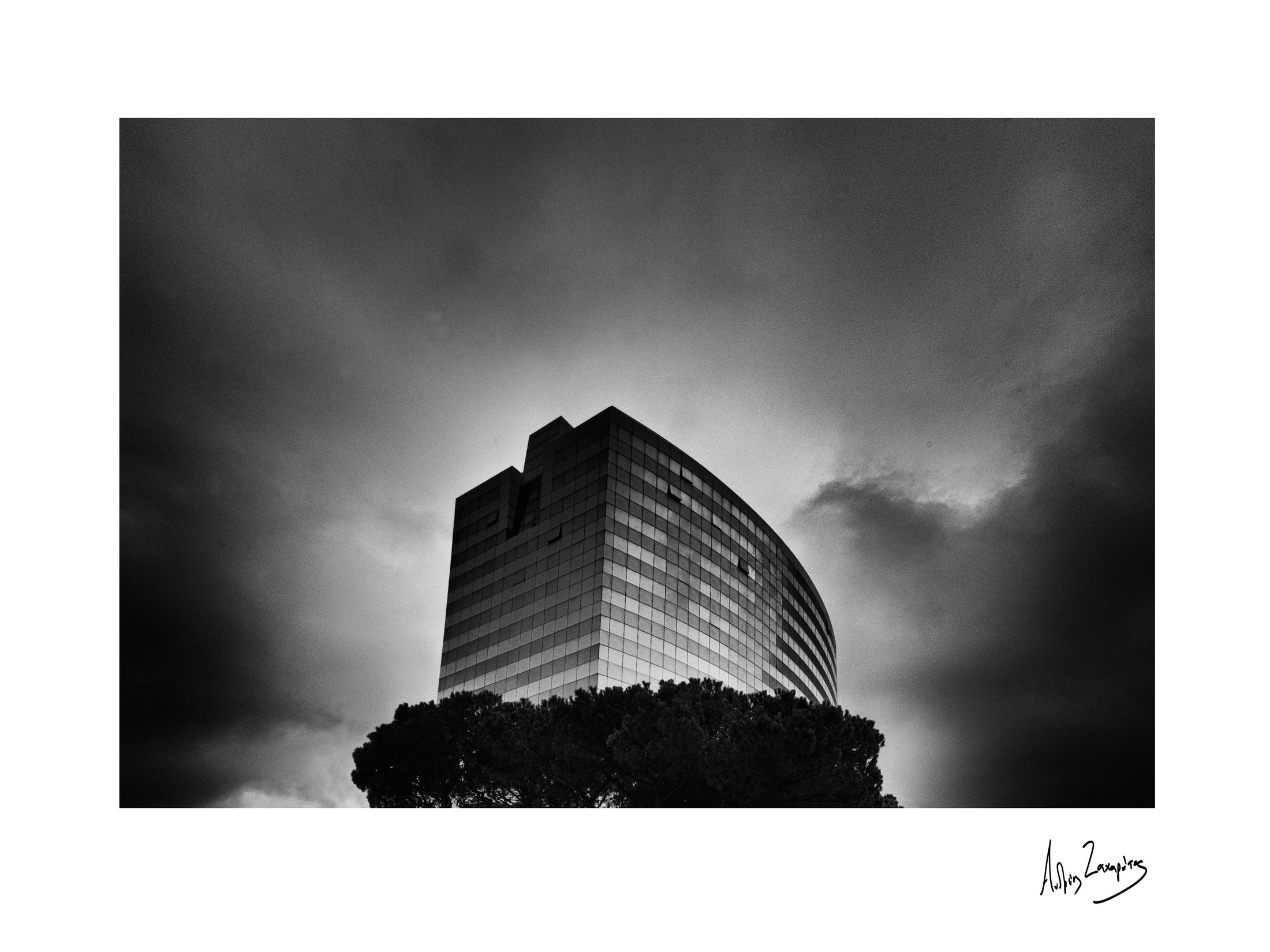 Architectural photograph in Rome by Andreas Zacharatos