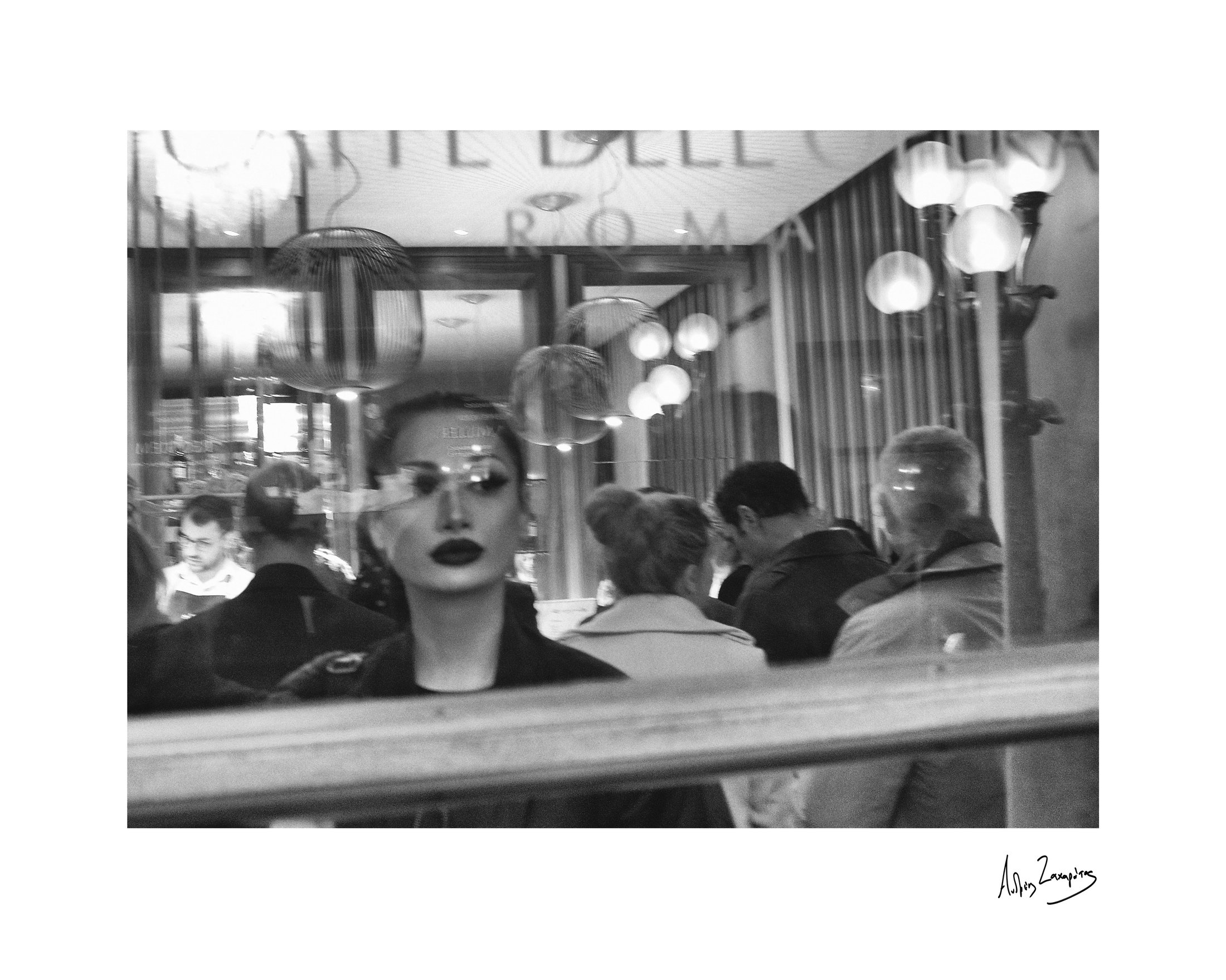 Black-and-white photograph from Andreas Zacharatos’ ROMA series