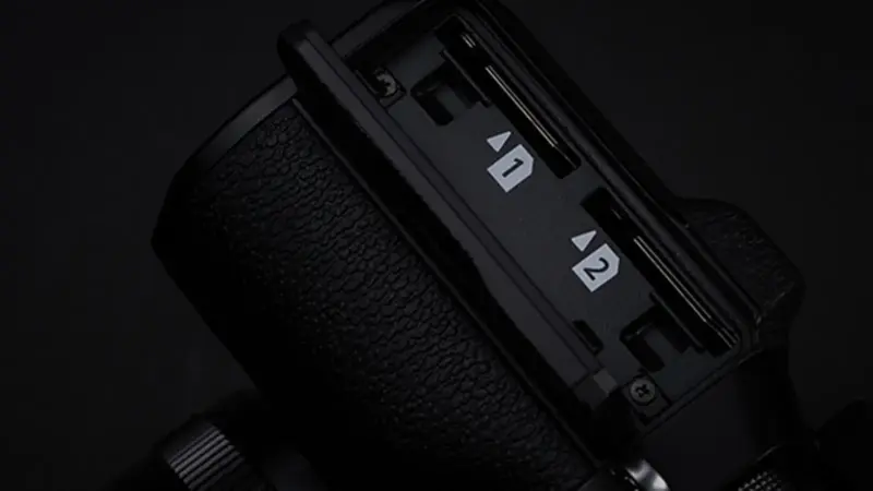 Dual memory card slots: how necessary are they really in your camera?