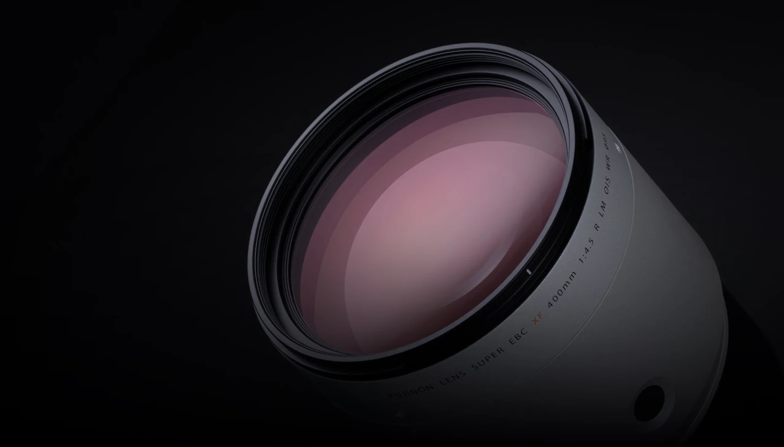 Close view of the Fujinon XF400mmF4.5 R LM OIS WR