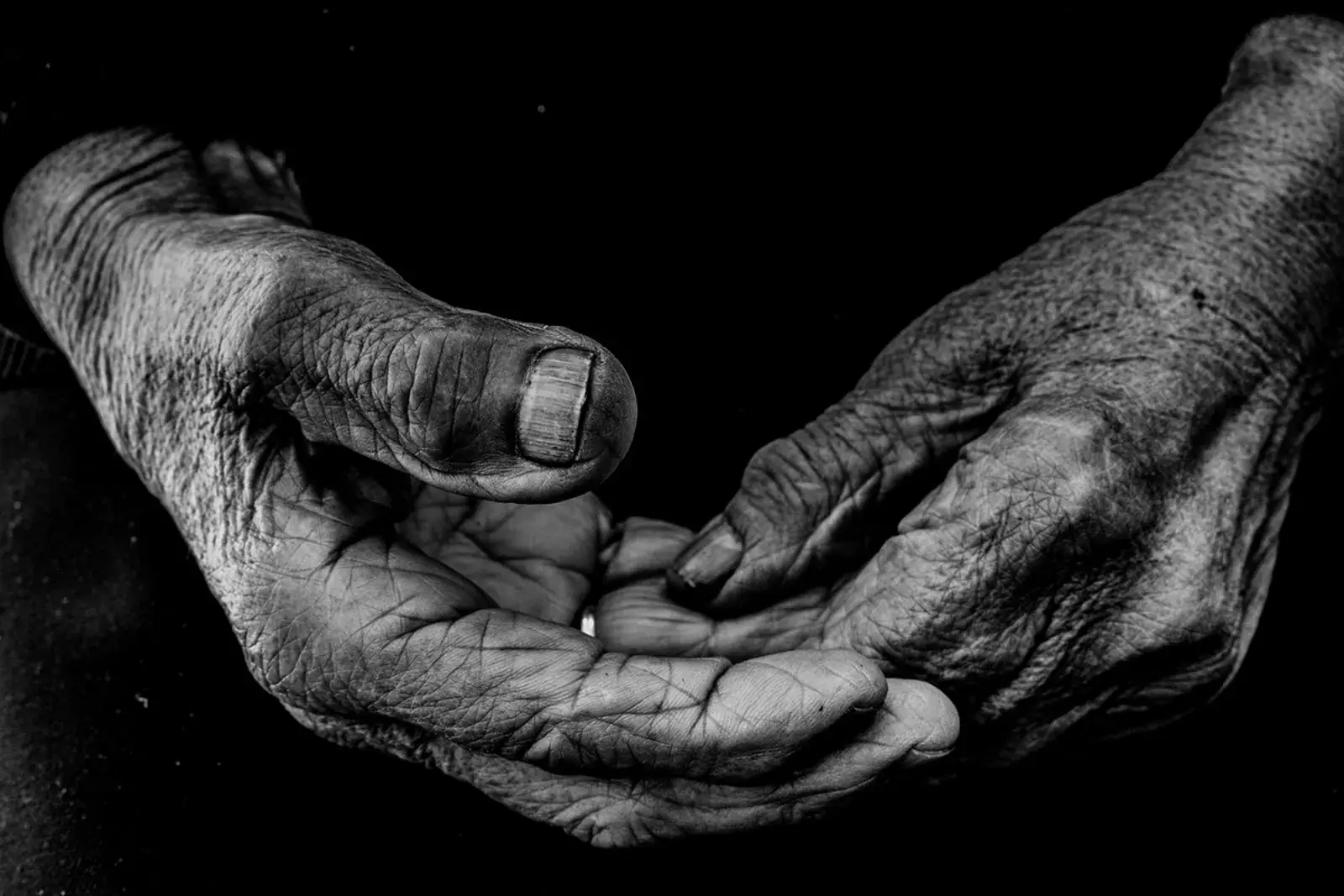 Η ατομική έκθεση «The touch of time» της Νατάσσας Κουρή στη νέα NK Gallery