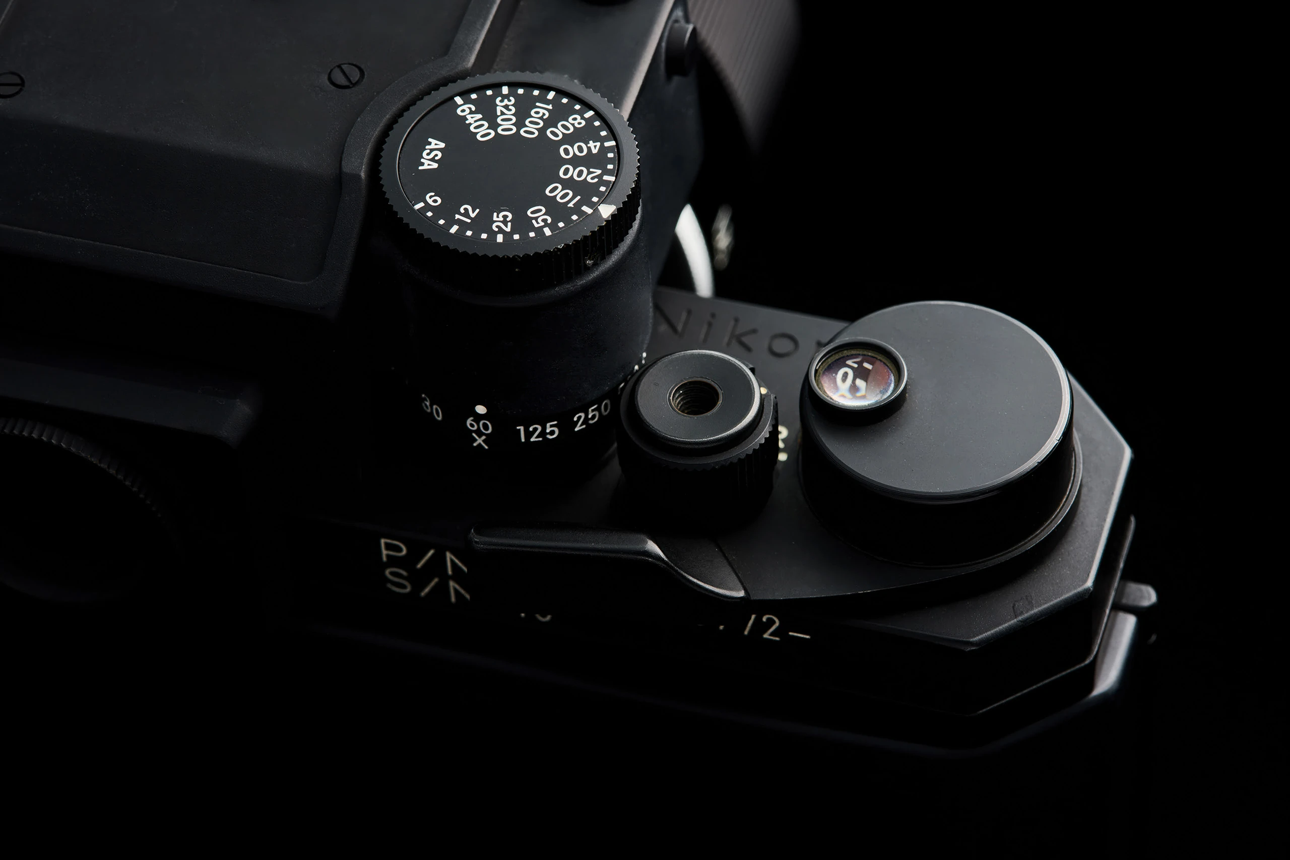 Διευρυμένα χειριστήρια Nikon Photomic FTN για χρήση με γάντια