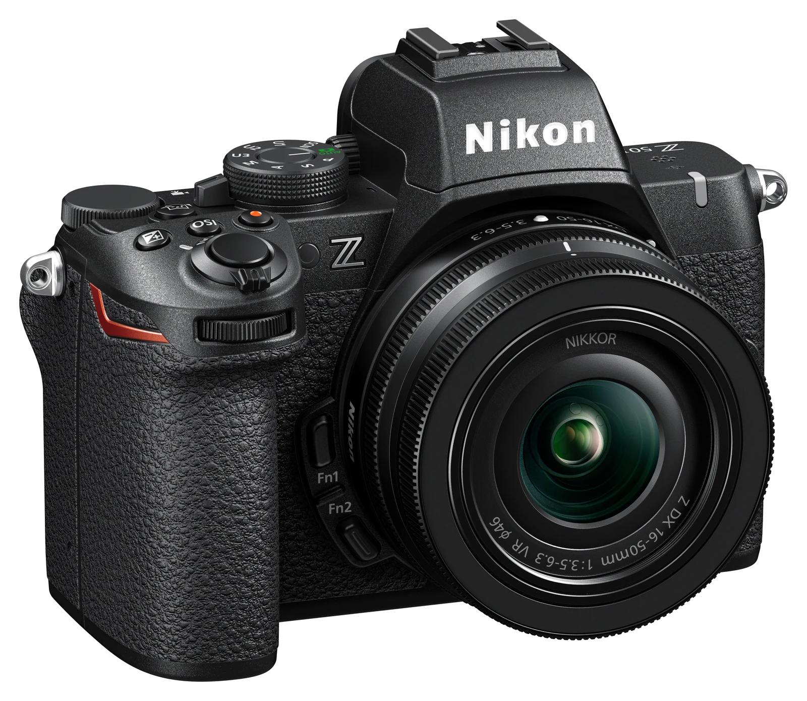 Η Nikon Z50 II με τον NIKKOR Z DX 16-50mm σε επίσημη λήψη τριών τετάρτων