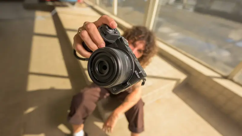 Nikon Z5IIC: Νέα full-frame 24,5 MP με 7,5 stops IBIS, N-RAW και τιμή 1.549 ευρώ