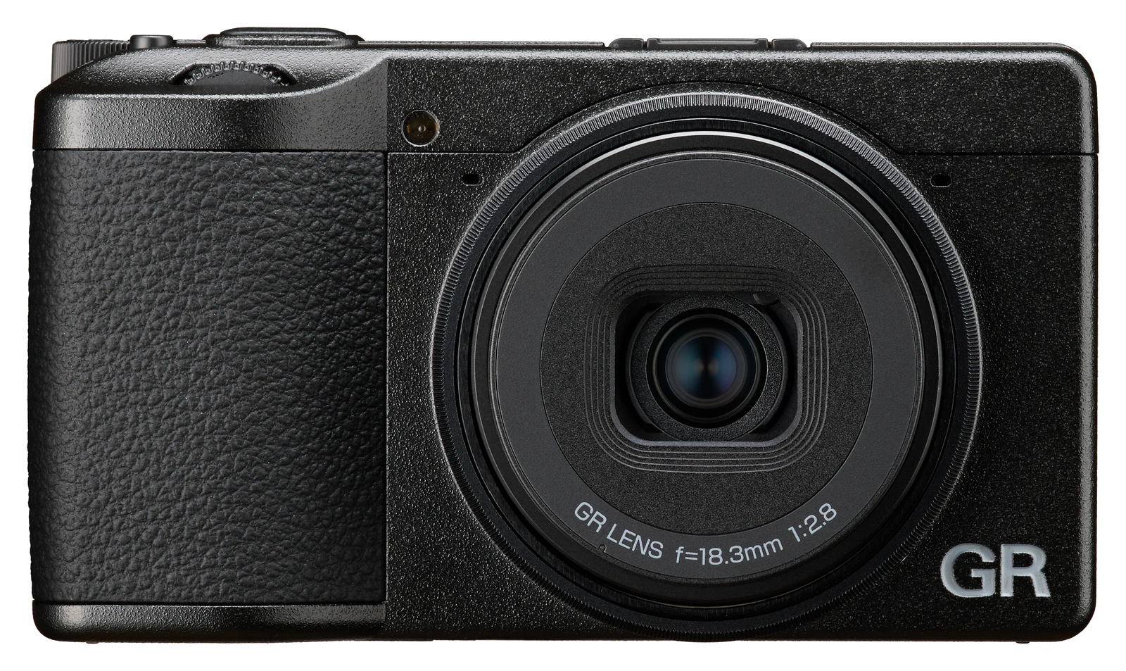Η Ricoh GR IV σε επίσημη μετωπική λήψη με τον φακό εκτεταμένο