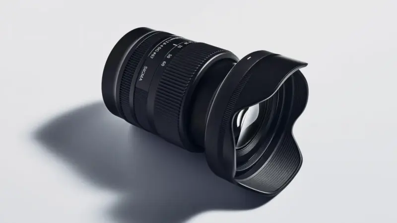 Sigma 20–60mm F2.8–4: A Compact Zoom That Goes Wider Than a 24–70mm