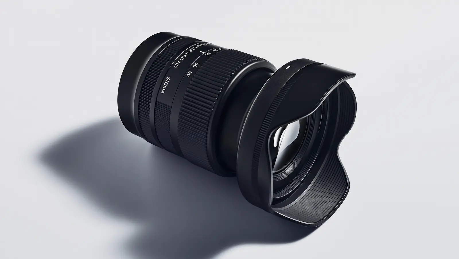 Ο φακός Sigma 20–60mm F2.8–4 DG Contemporary