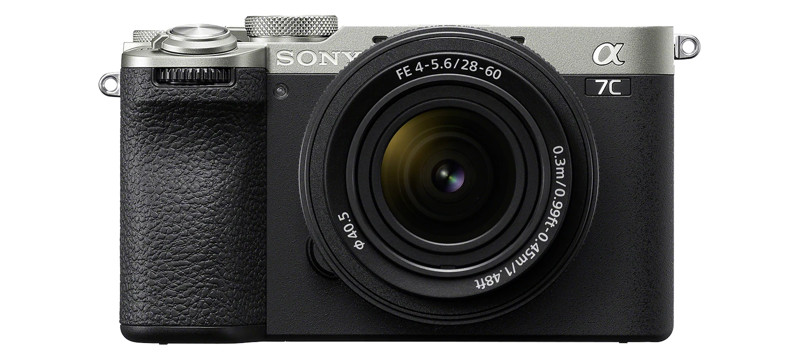 Η ασημί Sony α7C II με τον φακό FE 28-60mm σε επίσημη μετωπική λήψη