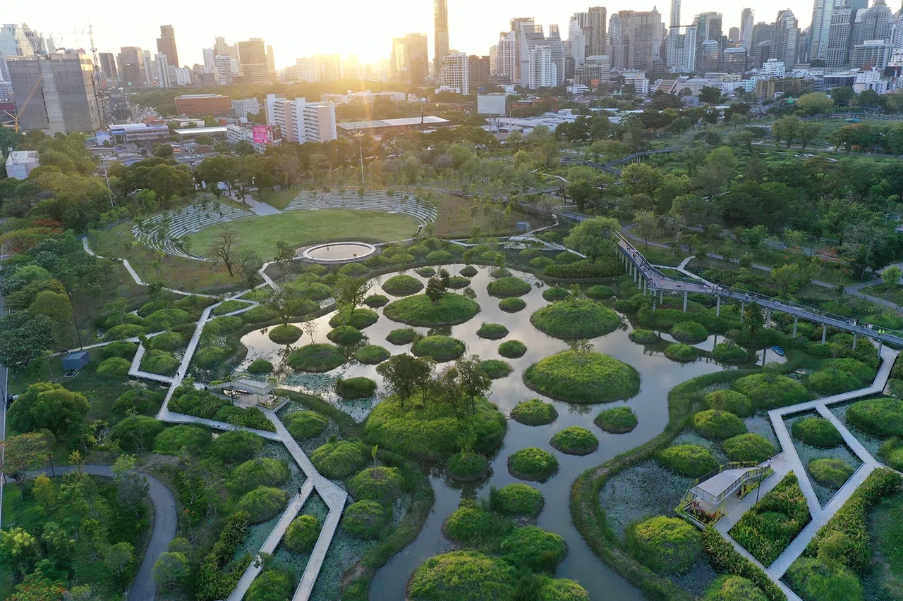 Benjakitti Forest Park — Arsomsilp & Turenscape / Architecture MasterPrize 2026