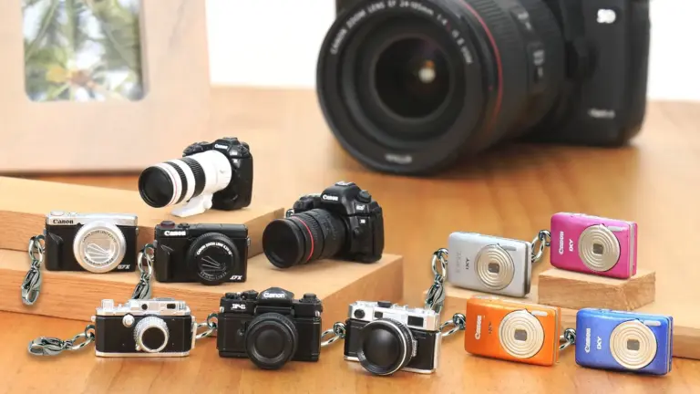 Canon EOS R1, G7 X Mark III και άλλες κάμερες σε μινιατούρες των 400 γιεν
