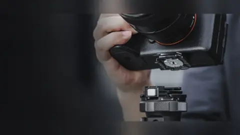 FALCAM F38: Νέο κλείδωμα για να μη φύγει η κάμερα από τη βάση