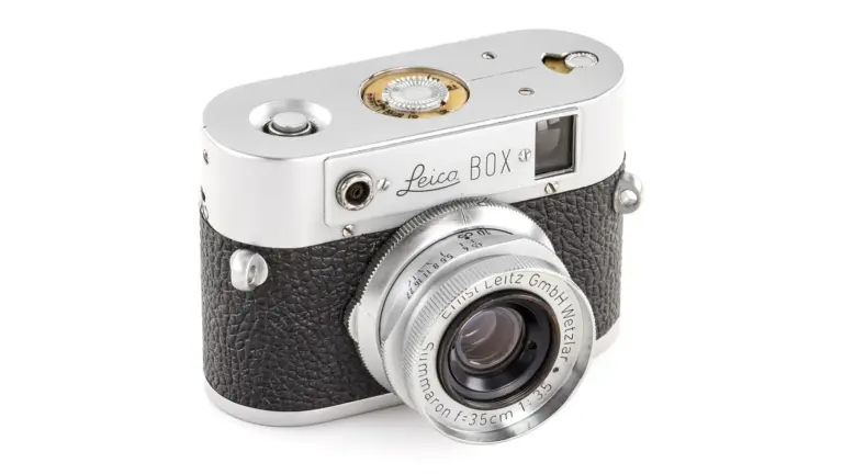 Η μοναδική λειτουργική Leica BOX 18×24mm prototype σε ασημί και μαύρο φινίρισμα