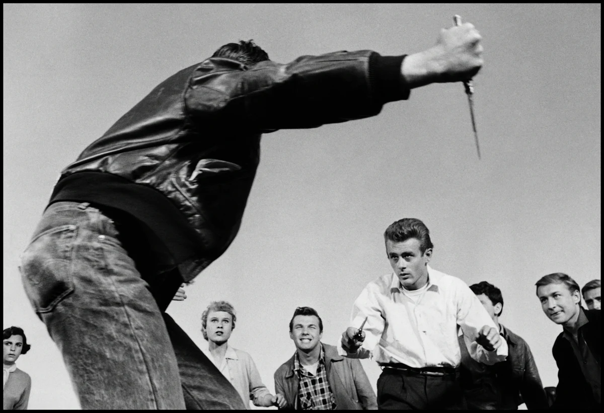 Σκηνή έντασης με τον James Dean από τον κινηματογράφο