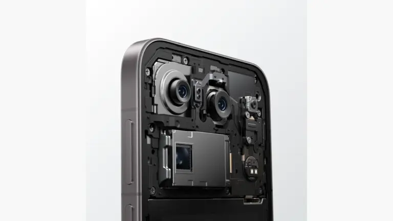Εσωτερική μονάδα καμερών του OPPO Find X10 Pro Max, φωτογραφία αναφοράς για τις φήμες του Find X10 Ultra