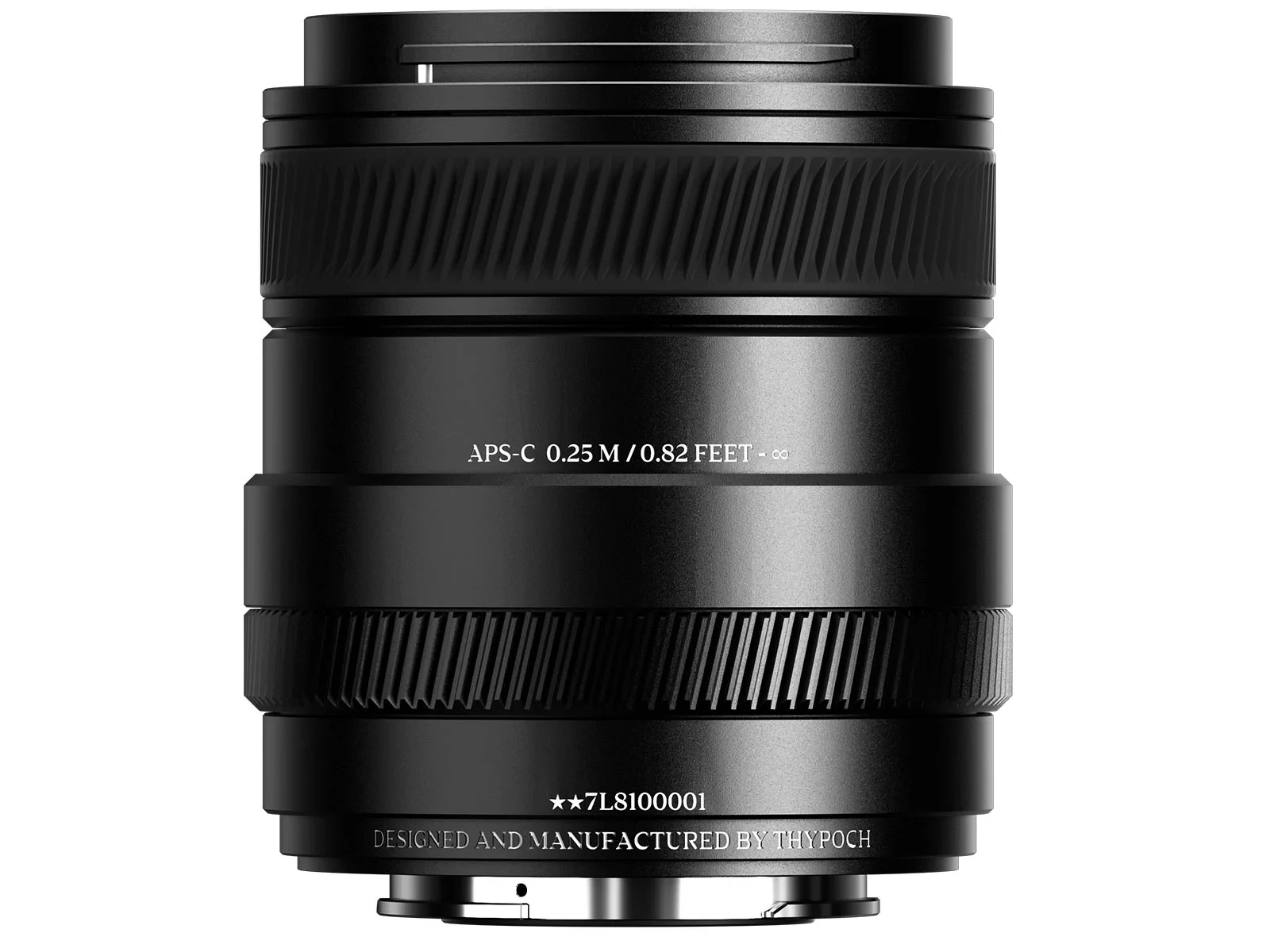 Πίσω όψη του Thypoch Sculptor AF 23mm f/1.4 όπου αναγράφεται η ελάχιστη απόσταση εστίασης 0,25m